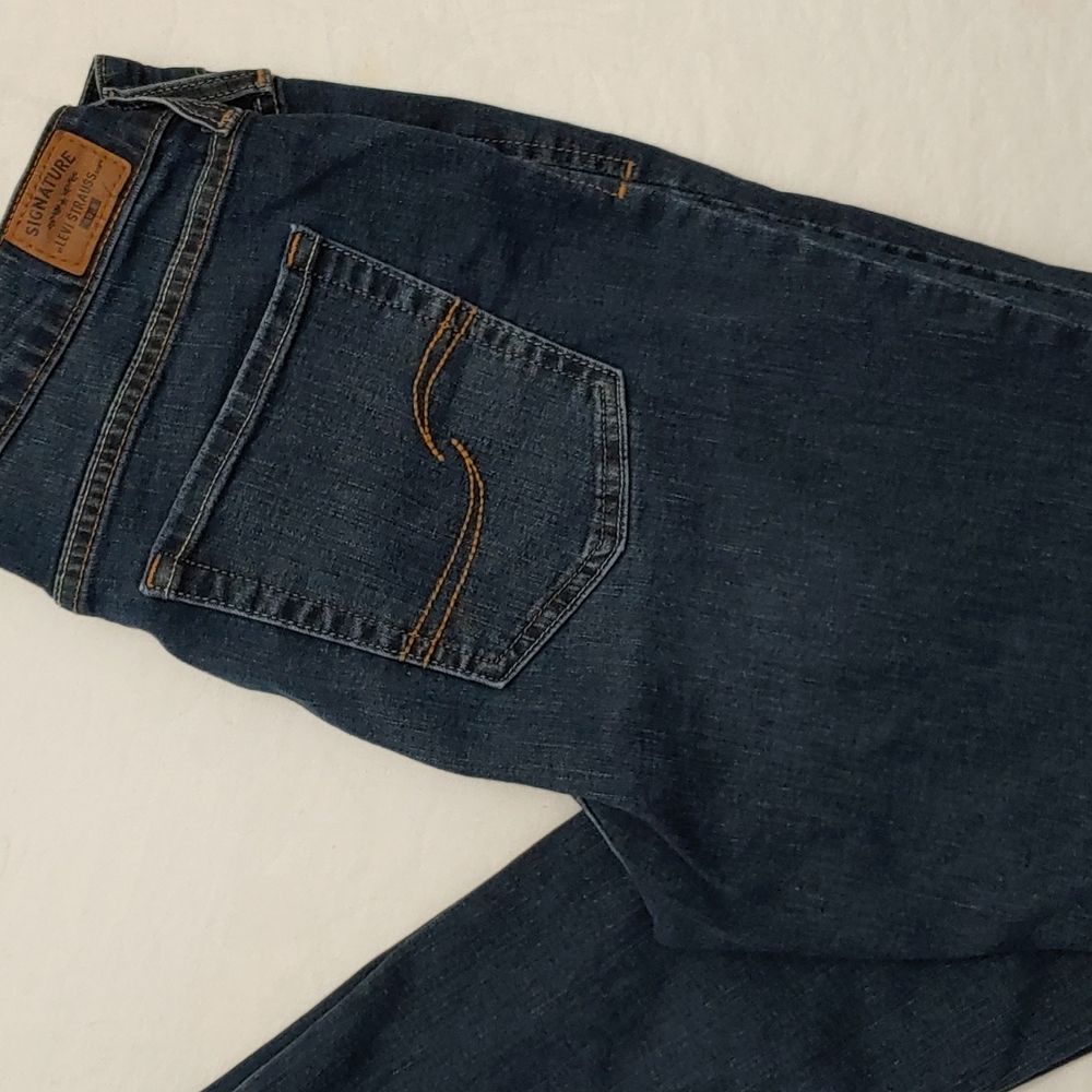 Signature Levi Strauss 30W  Baby Bump Skinny Jeans